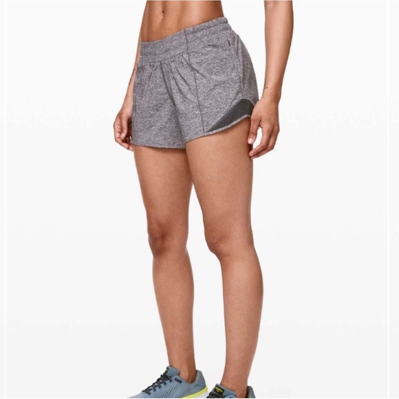 🍋 Lululemon Hotty Hot Shorts 🍋 High Waisted. - Picture 3 of 8